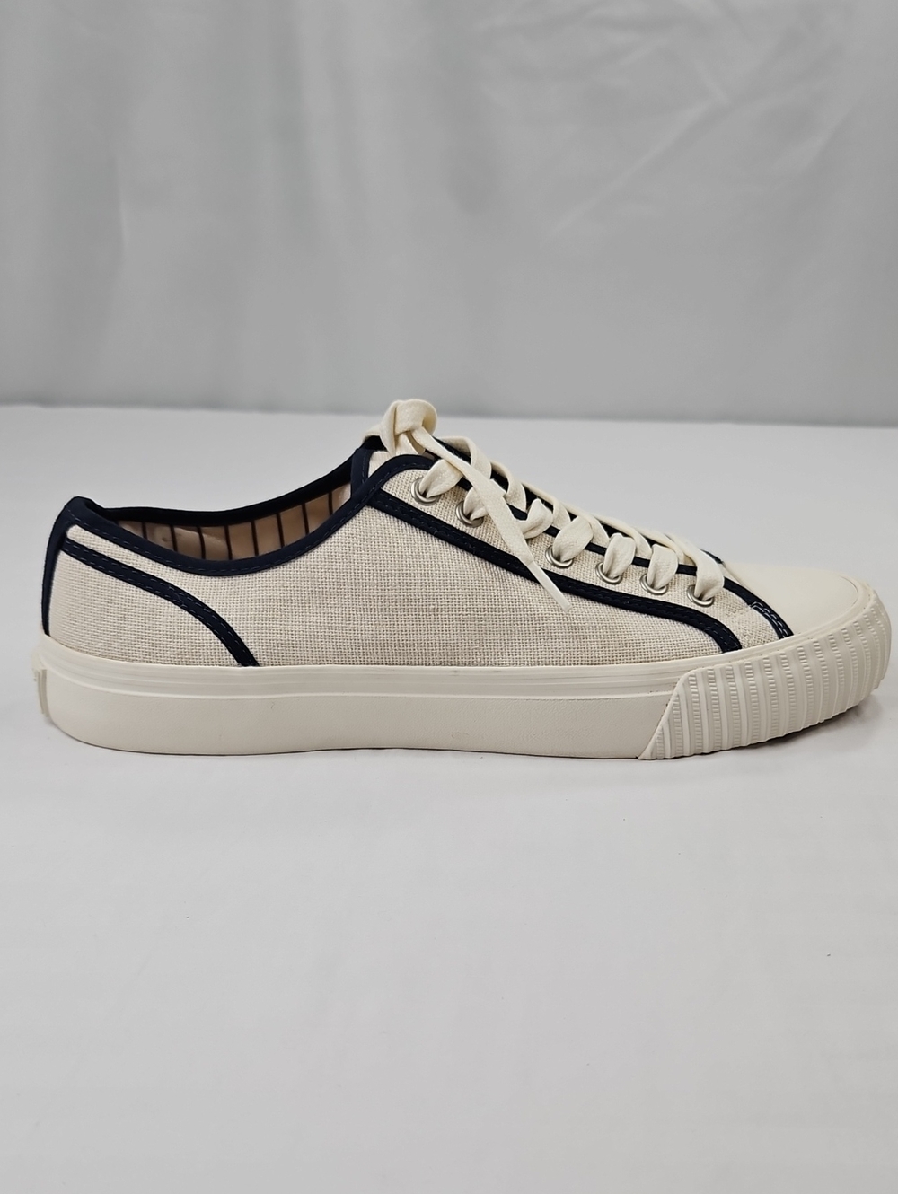 P.F. Flyers Center Lo Varsity Navy Cream Canvas Sneakers Men’s 11 NWOT